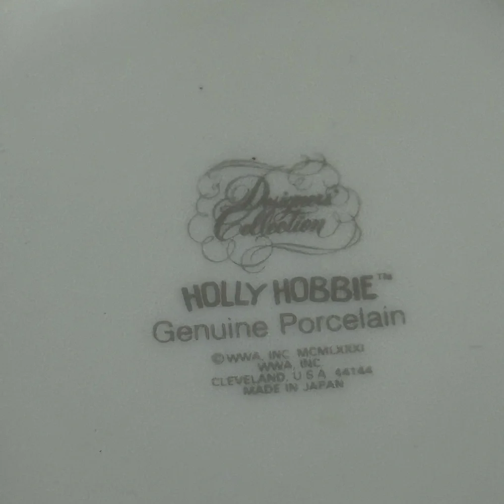 Holly Hobbie Genuine Porcelain Designer Collection Jewelry Box And Trinket Dish